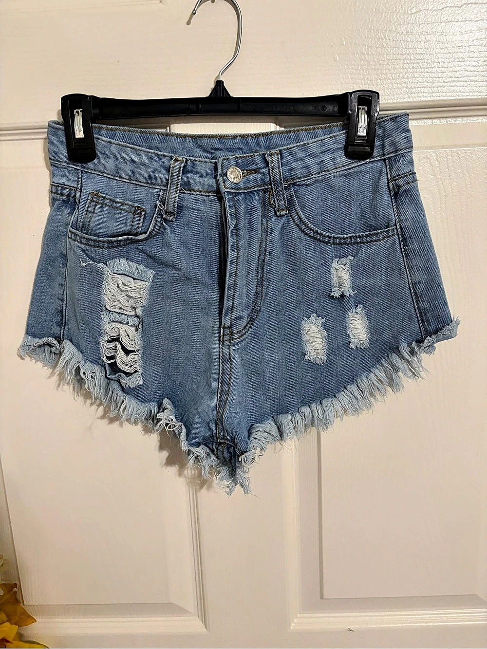 Moa Distressed Denim Jean Shorts in Blue Size Small